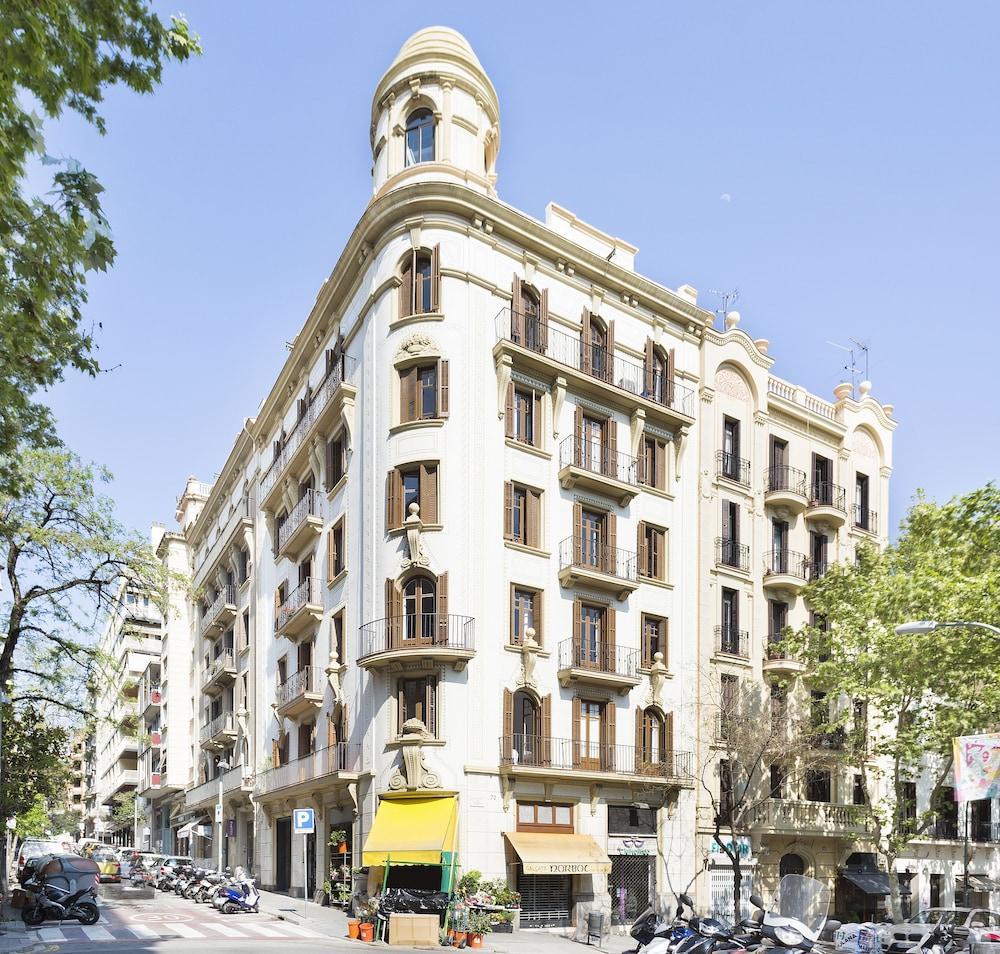 Thesuites Barcellona Esterno foto