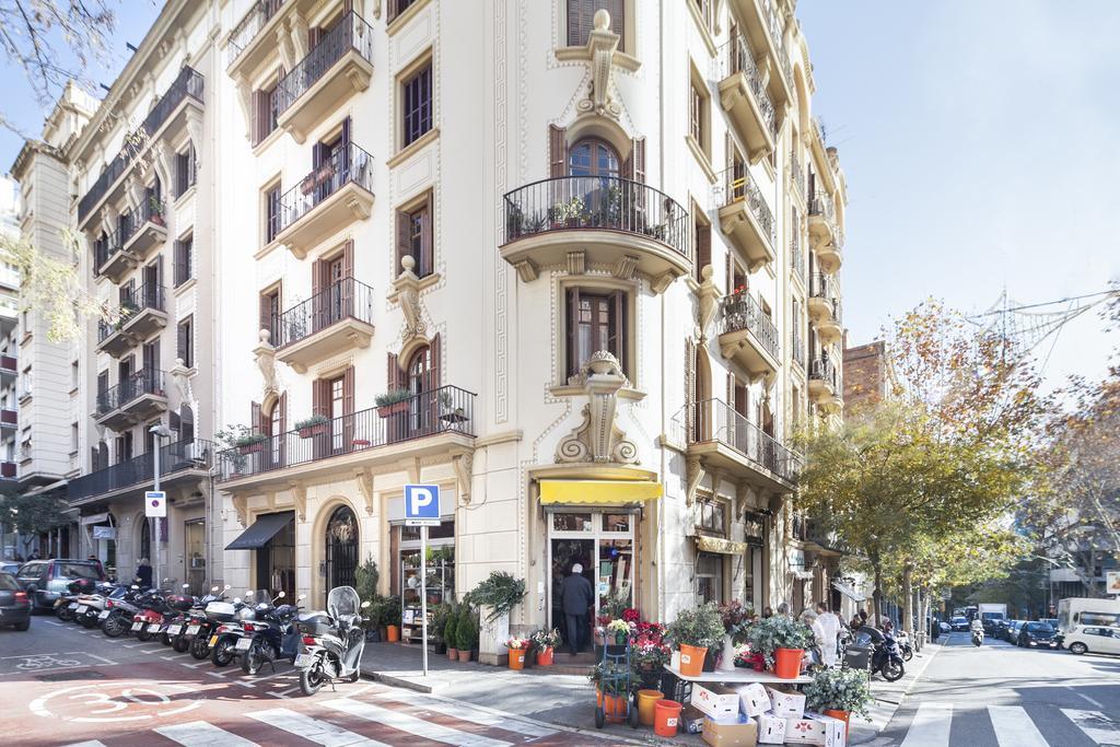 Thesuites Barcellona Esterno foto